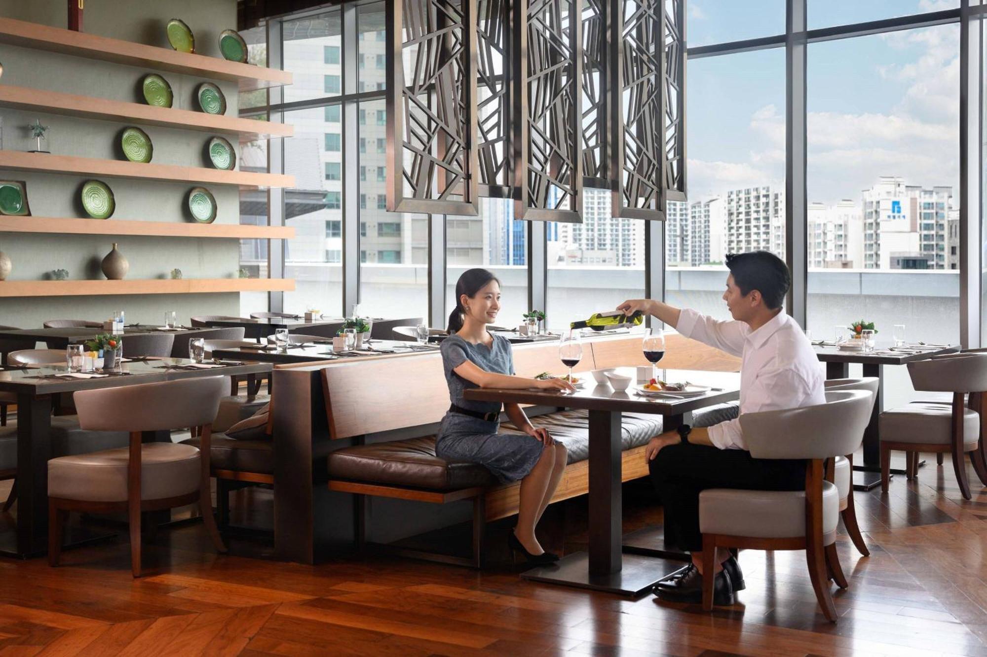 Hotel Courtyard By Marriott Times Square 4*