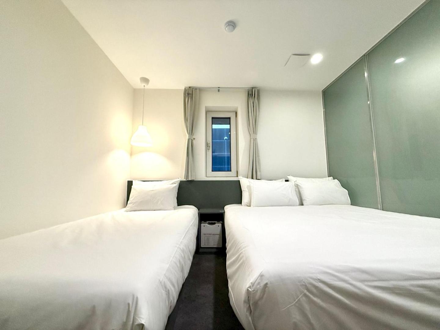 Firststay Hongdae Hotel