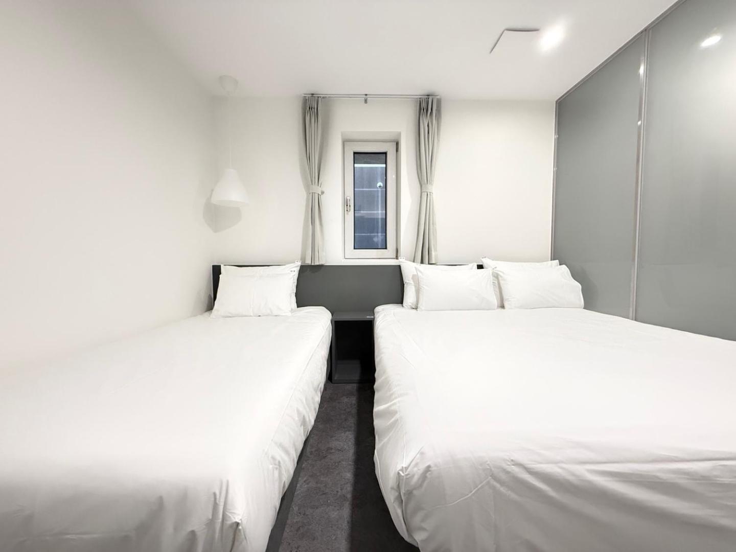 Hotel Firststay Hongdae 2*