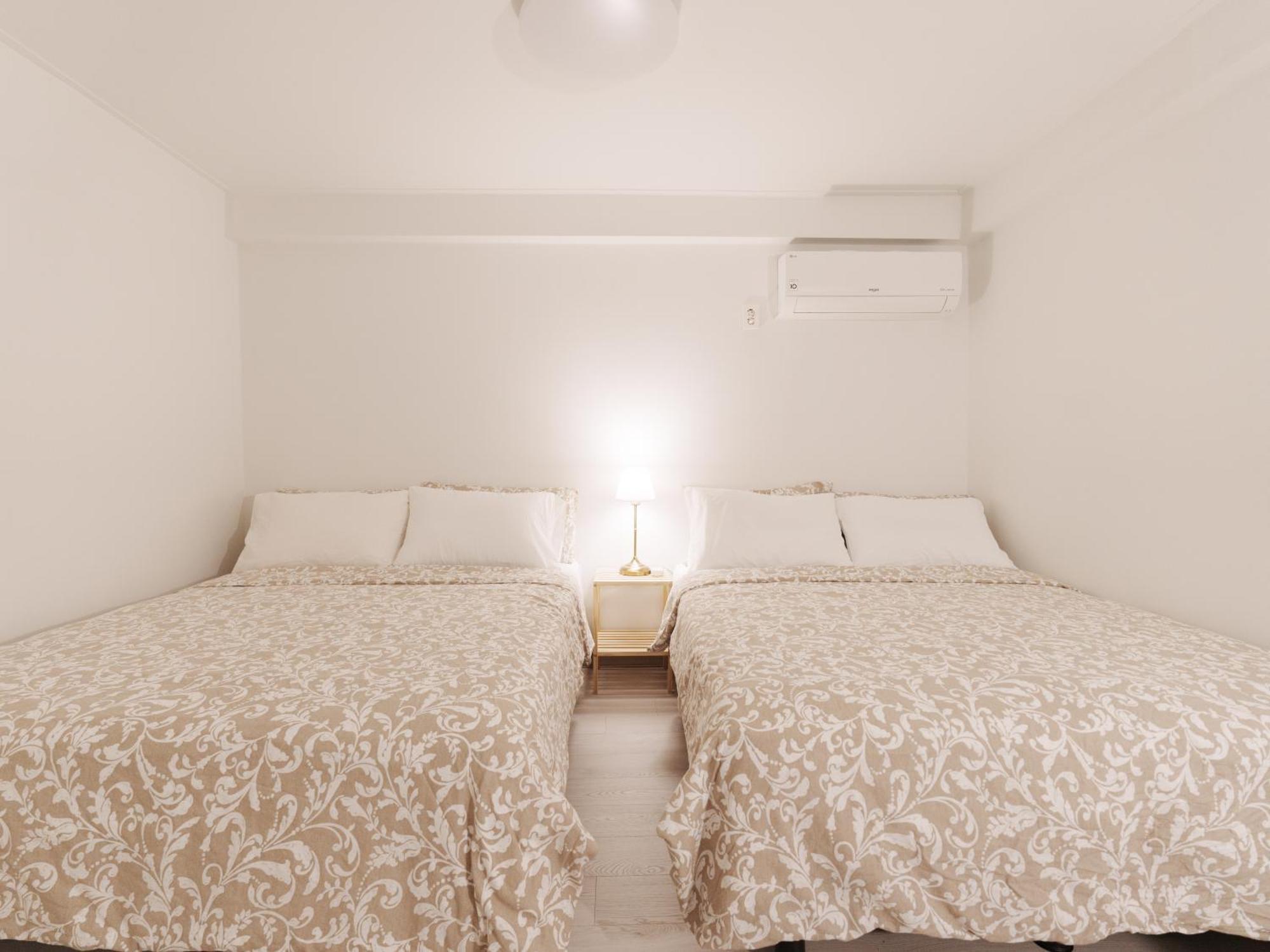 Seogyohuestay Guest house *
