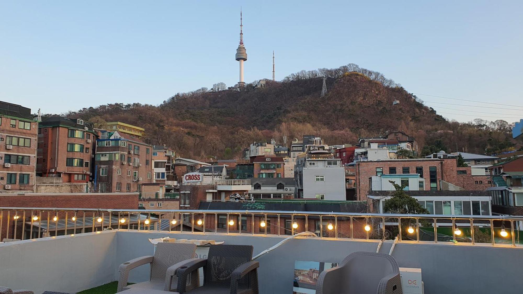 Hostel Cave Myeongdong
