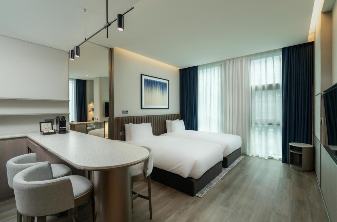 Nine Tree Premier Rokaus Hotel Seoul Yongsan Hotel 4*