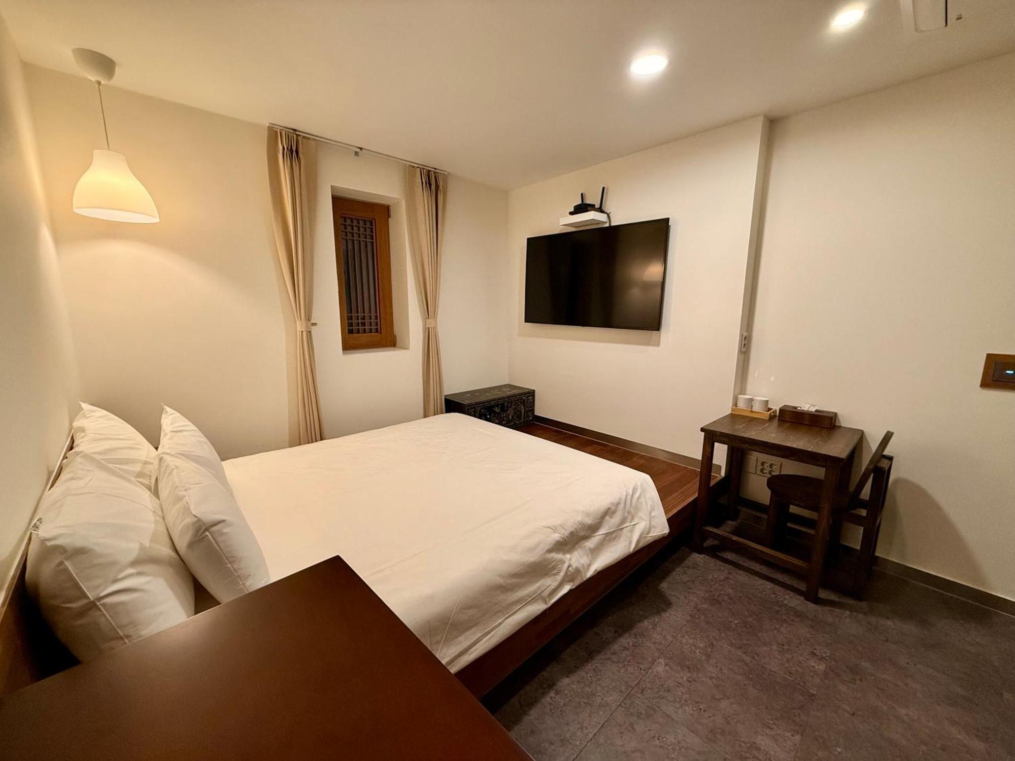Firststay Hongdae