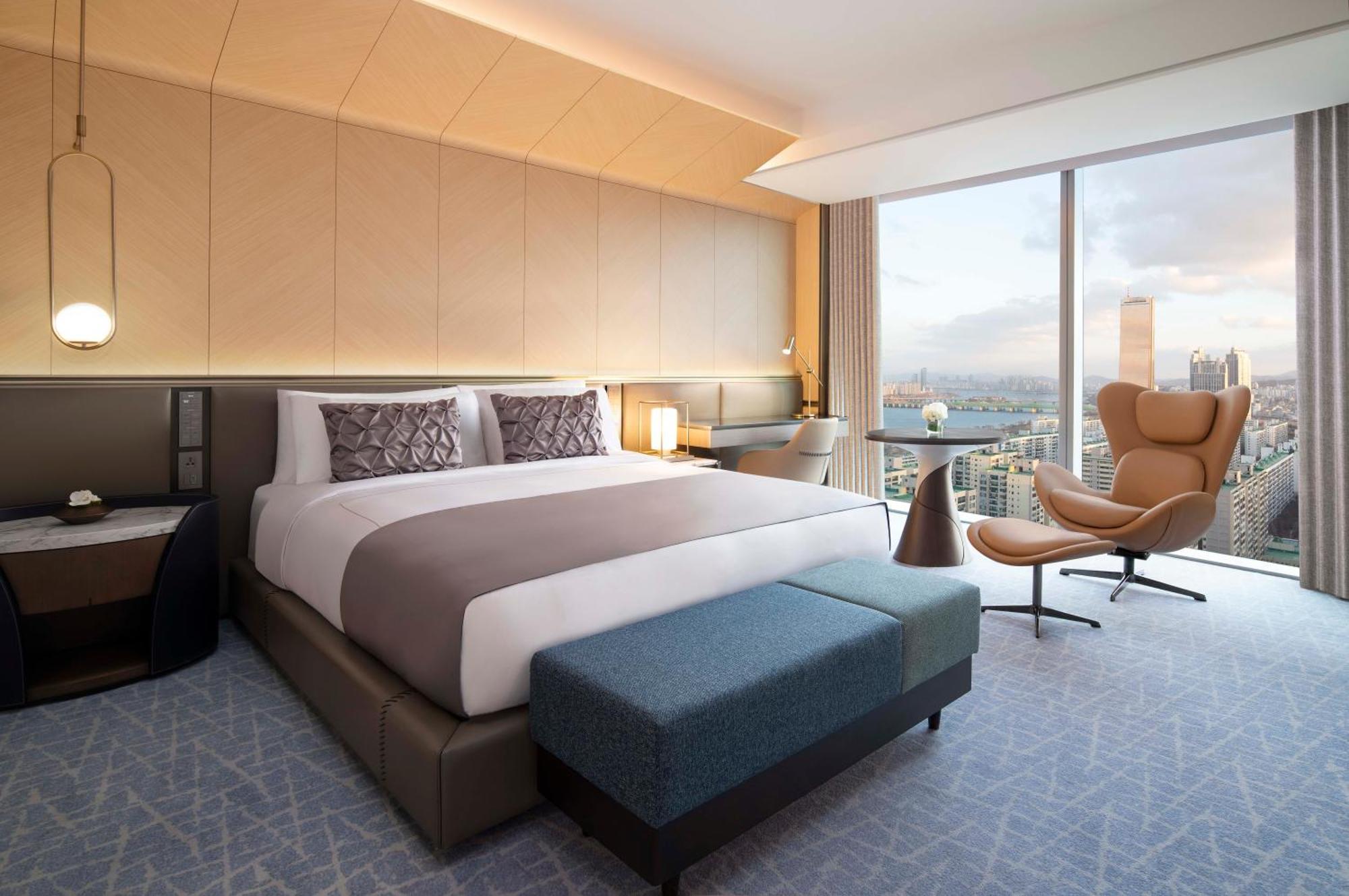 Hotel Fairmont Ambassador