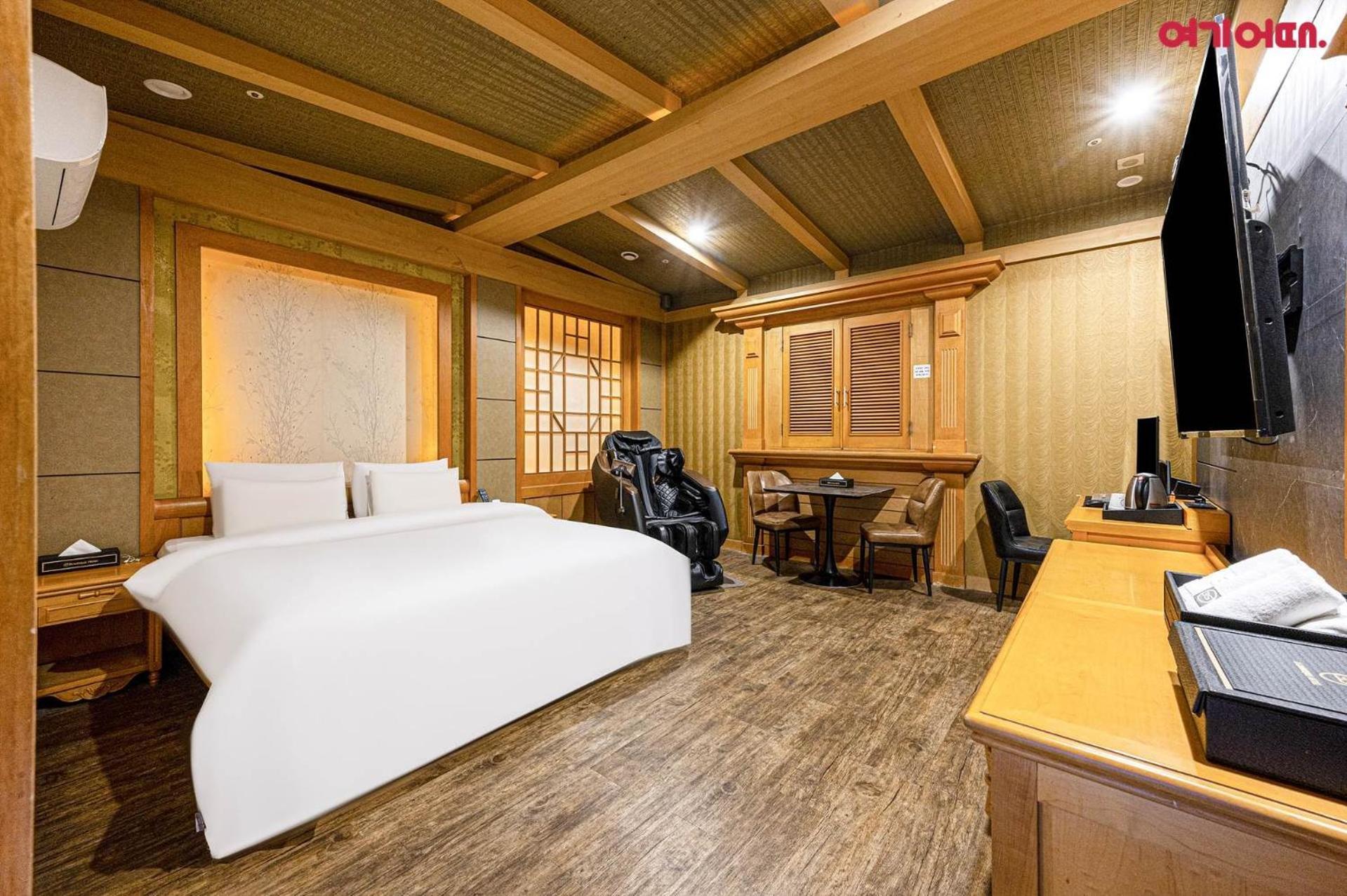 Hotel Doksan 3s *