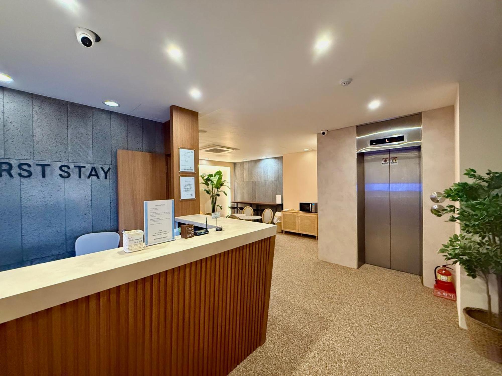 Firststay Hongdae Hotel
