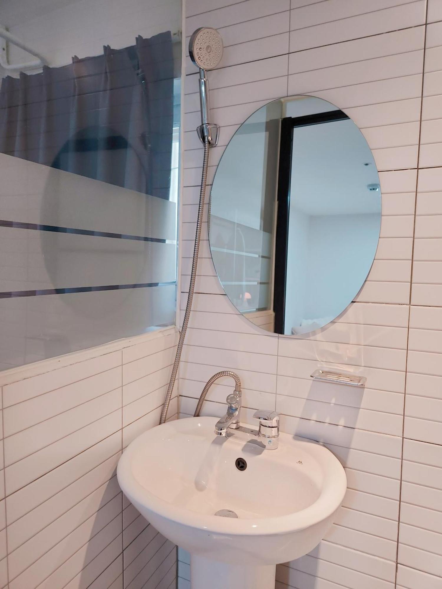 The Nearby Yeouido Homestay