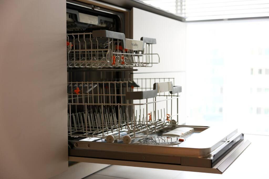 Modern Luxury In Gangnam With Cityview&wine Apartment