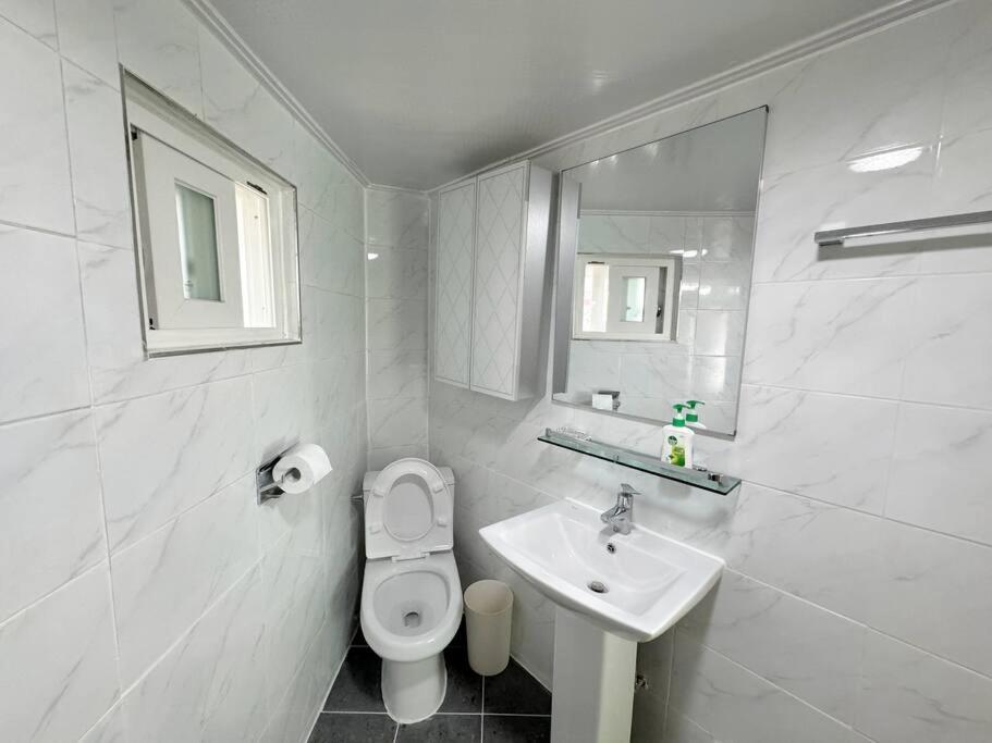 Foreigner Only - Han's House Apartment