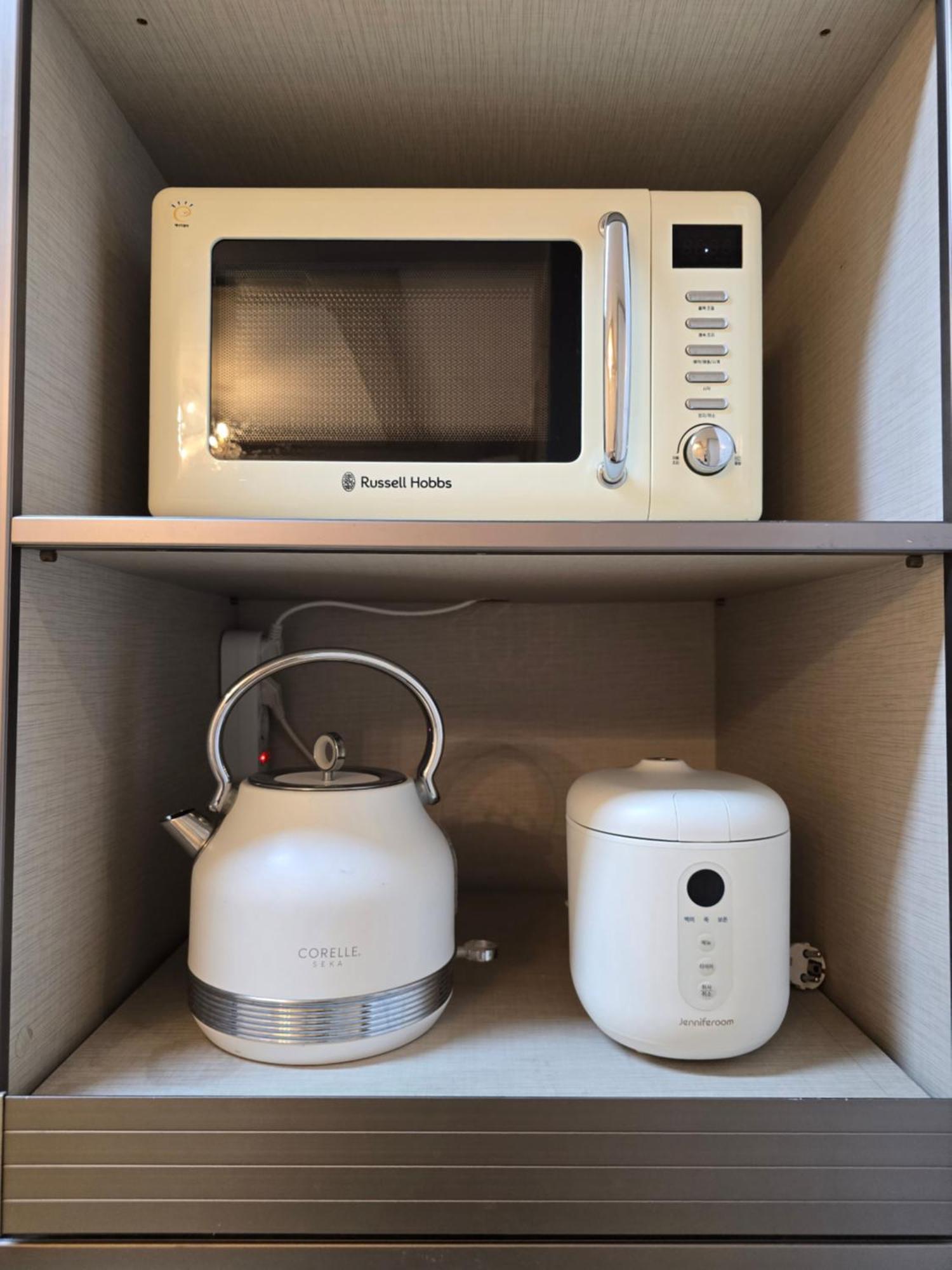 Seoul Jongro,Netflix,Free Storage Ddp,Ddm * Seoul