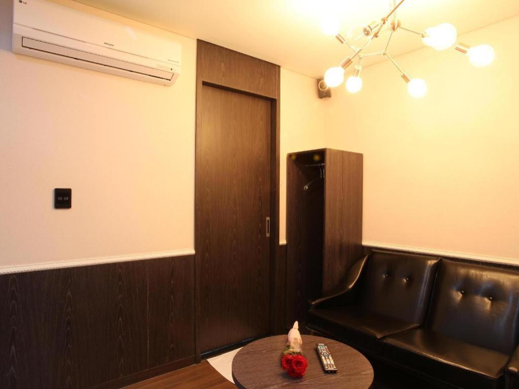 Lexy Motel