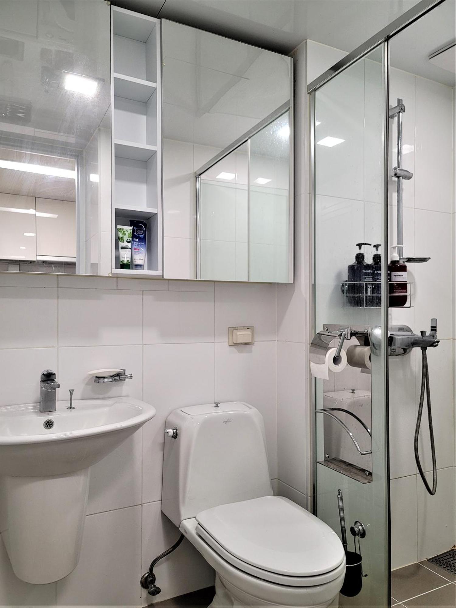 Apartment Skyview Duplex House-03 *