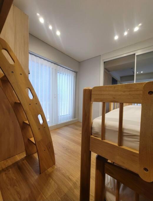 Apartment Palmtree Myeongdong 101 *