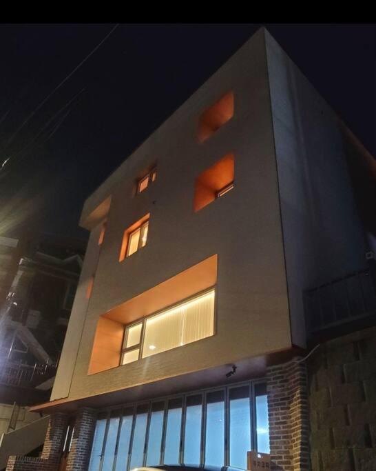 Apartamento Palmtree Myeongdong 201
