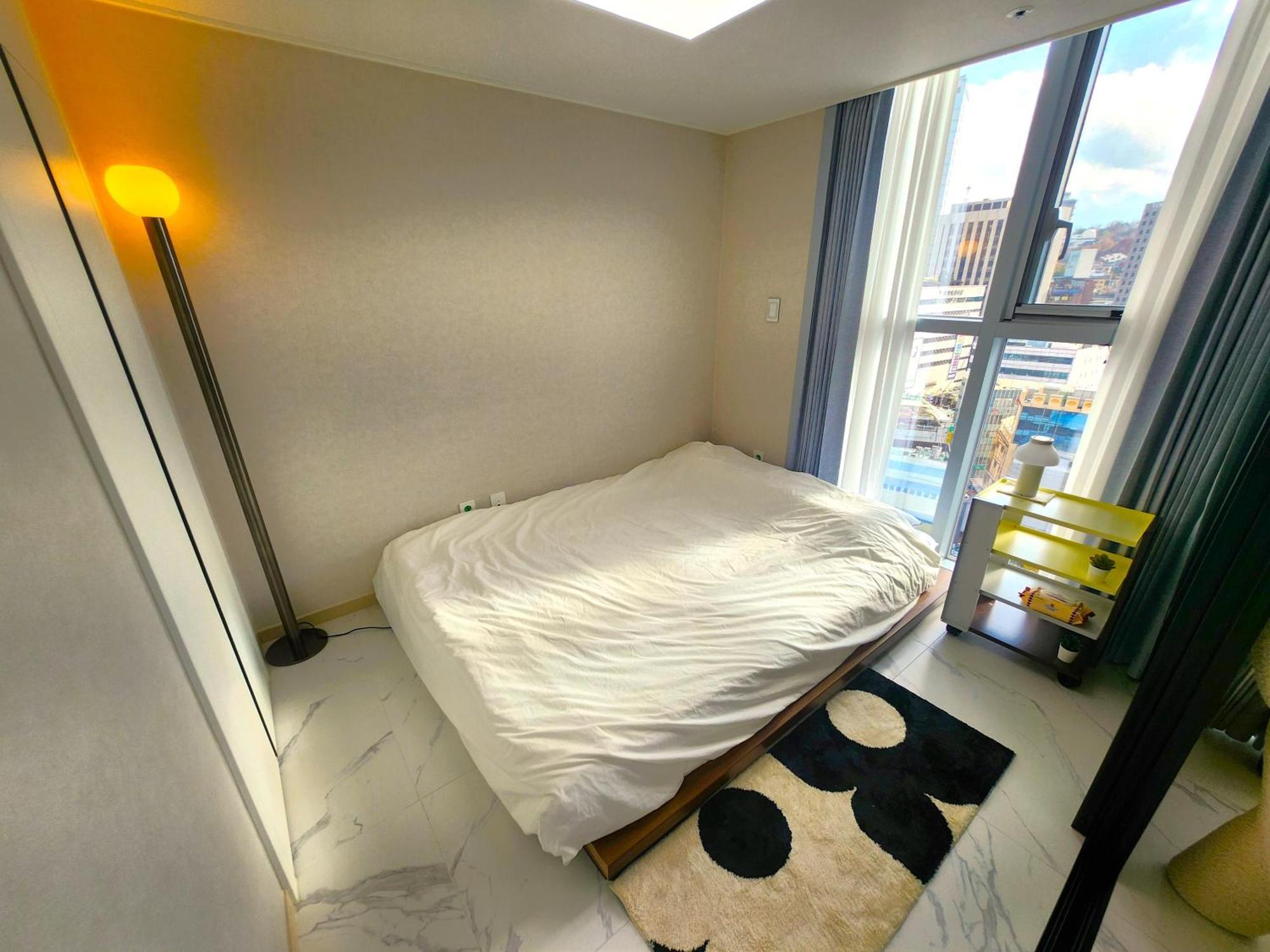 Majestic Apartment *