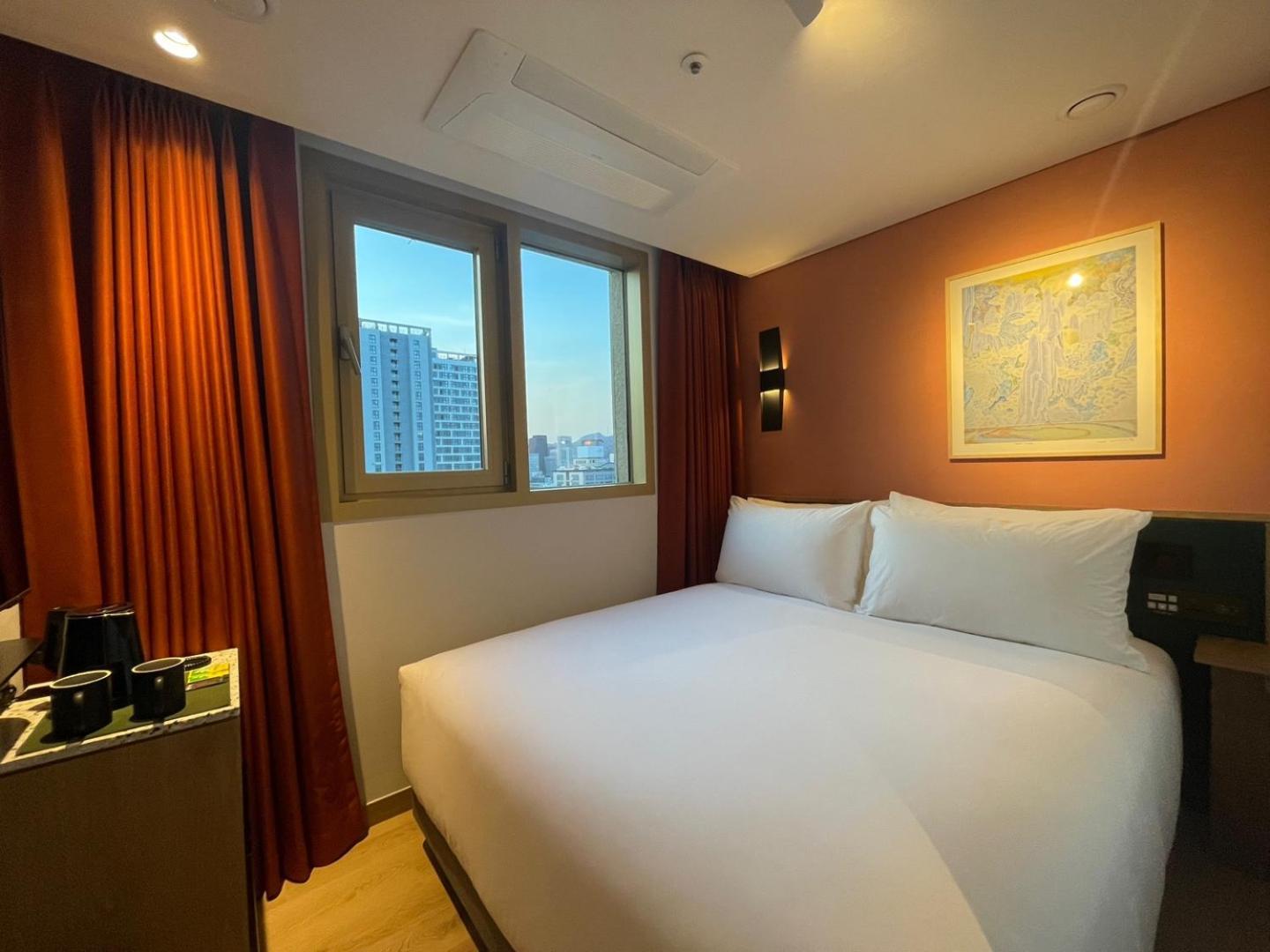 New Blanc Myeongdong 4* Seoul