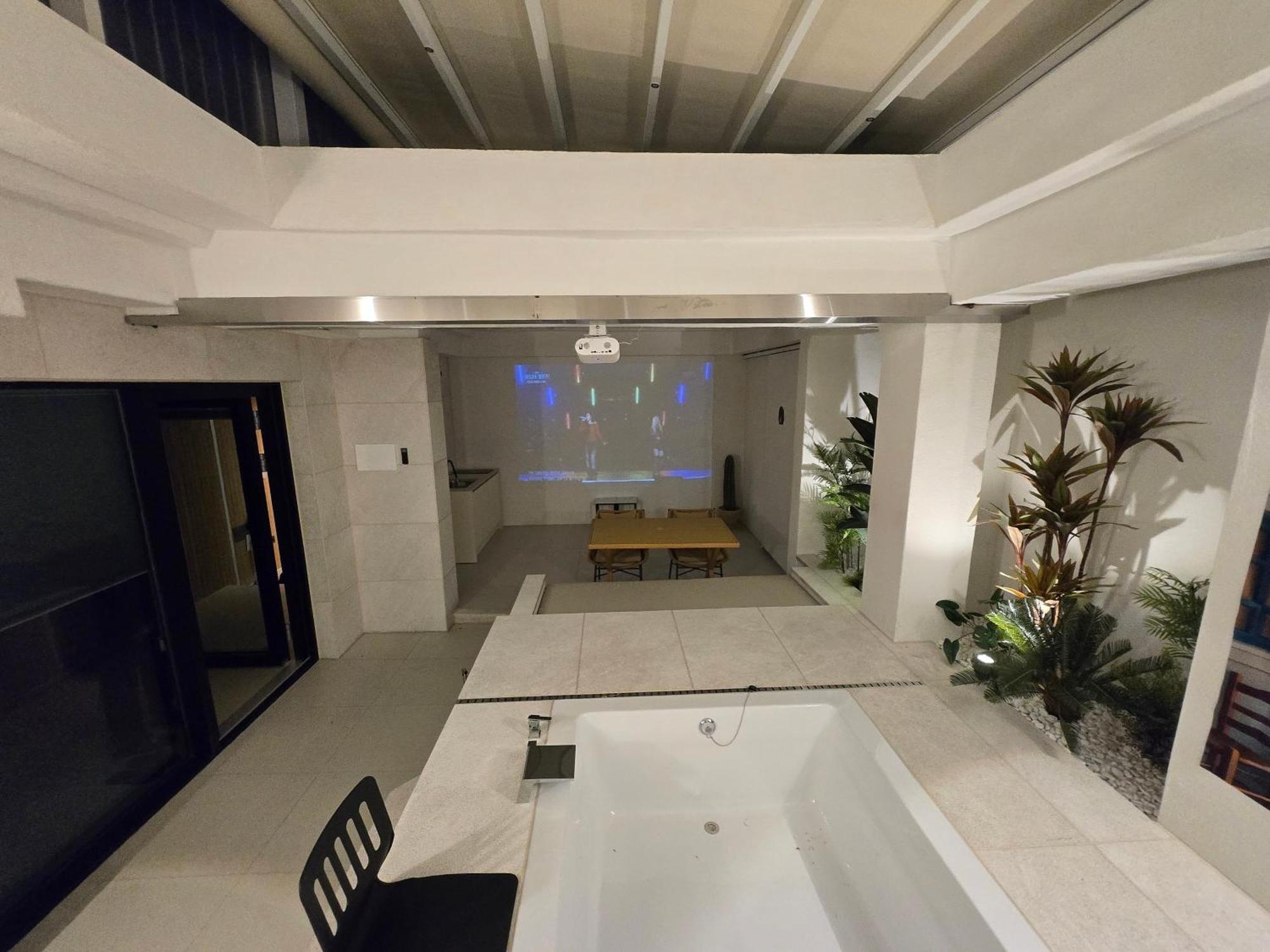 By The Designers Hotel *