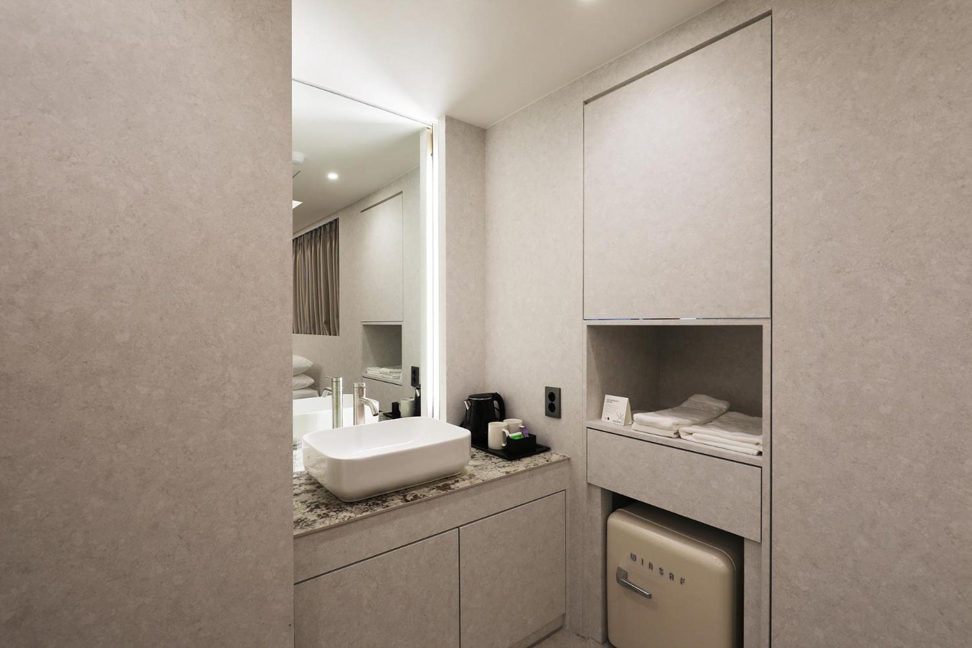 Hotel By The Designers Seoul