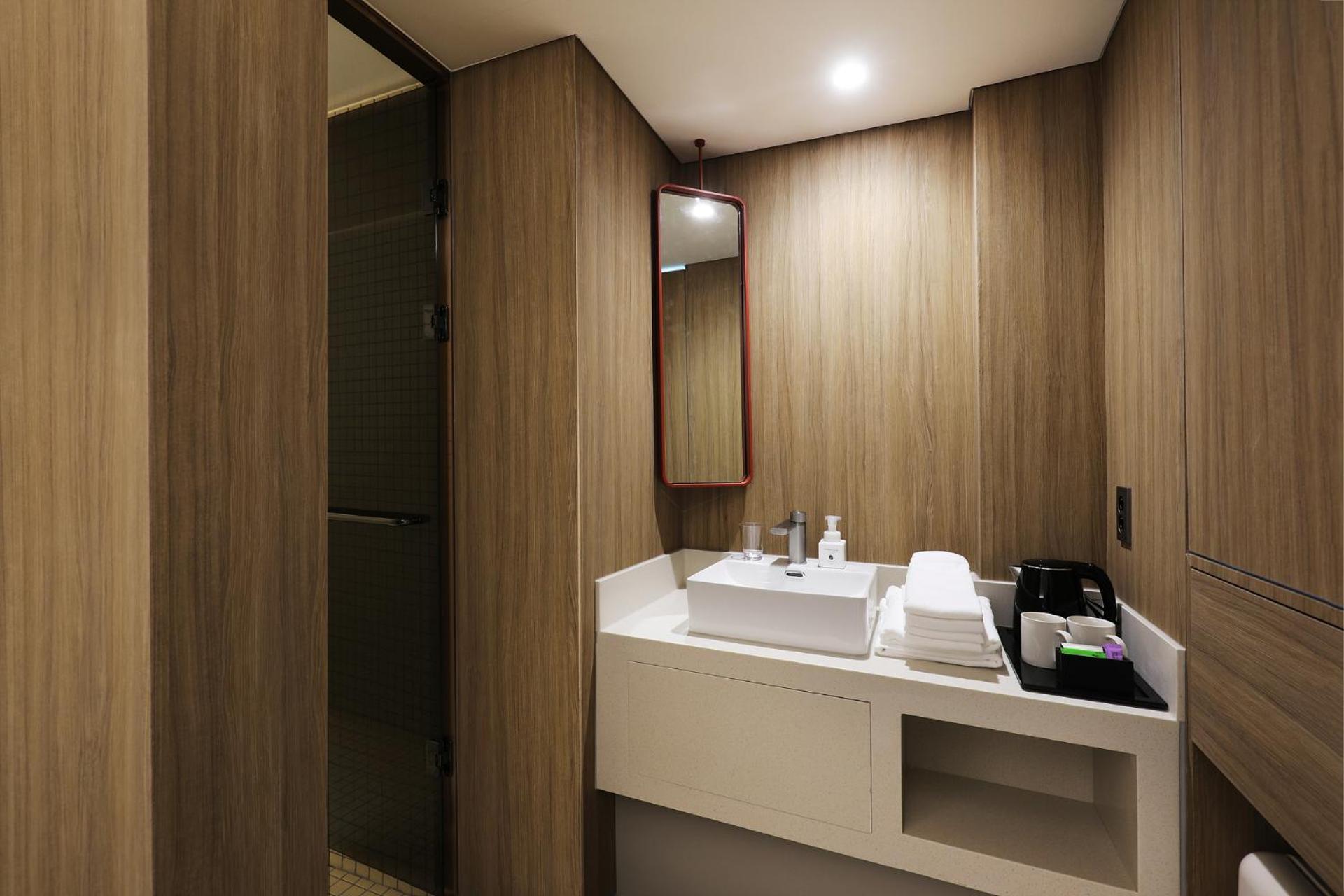 By The Designers Hotel *