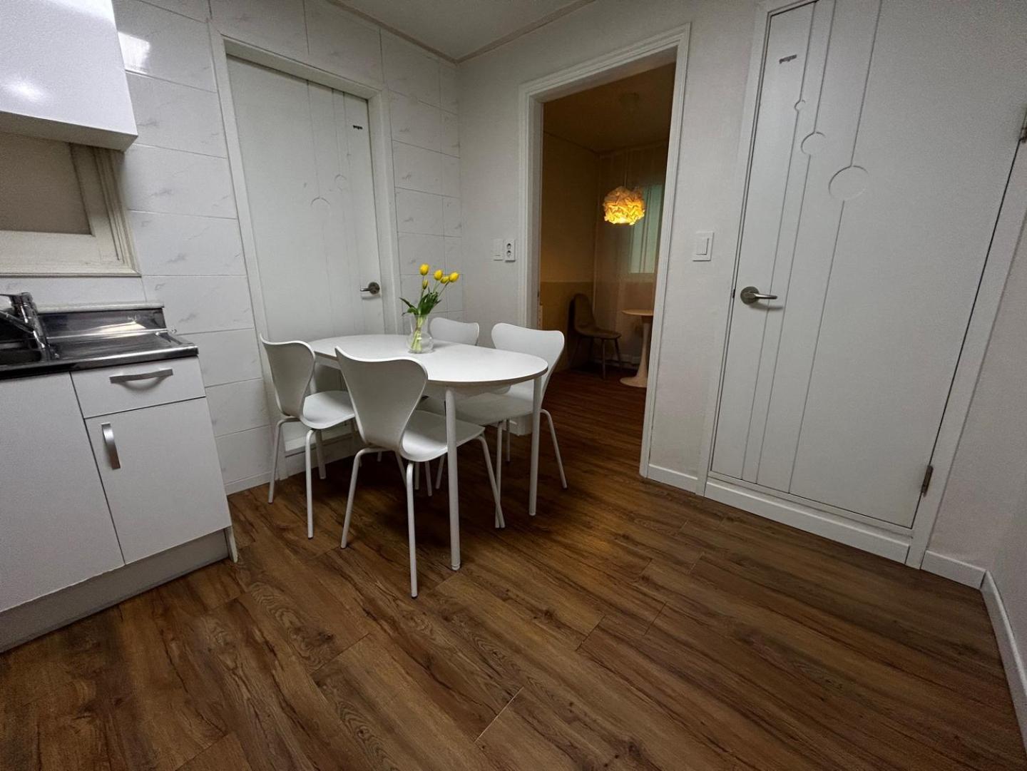 Jay House * Seul