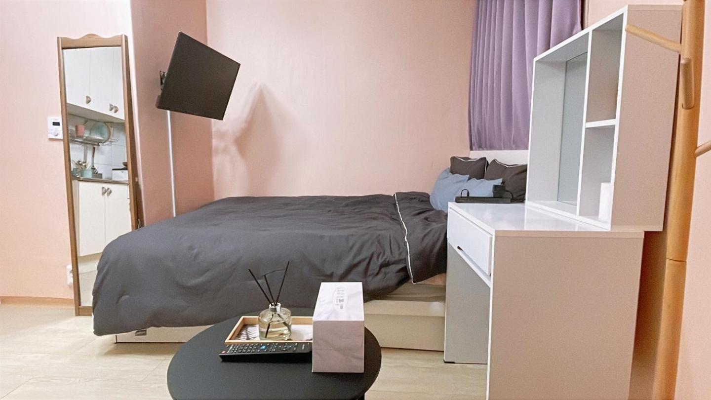 Apartment Ellen House Seoul