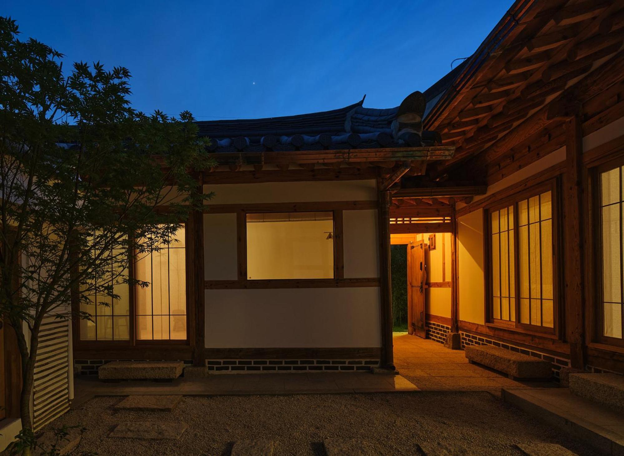 Apartment Staymoire Entire Hanok - Of