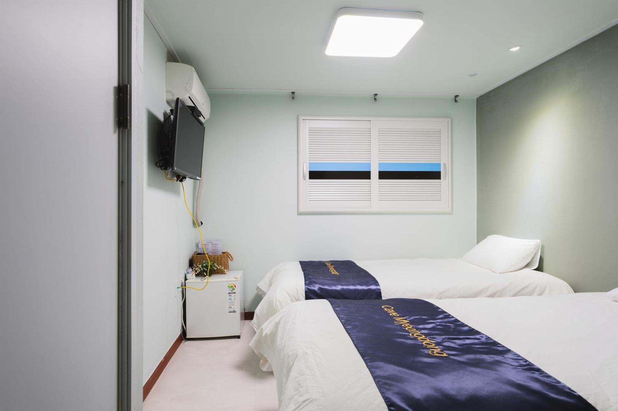 Cave Myeongdong Hostel