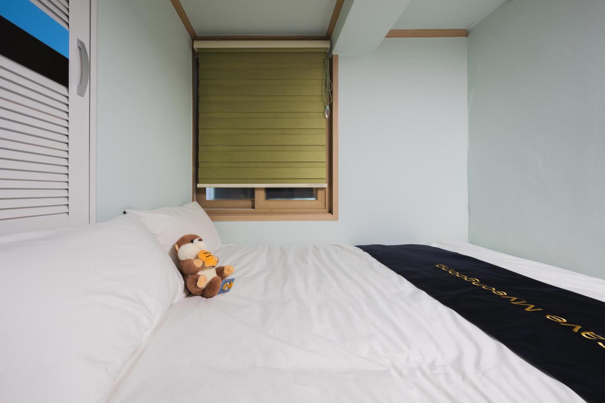 Cave Myeongdong Hostel