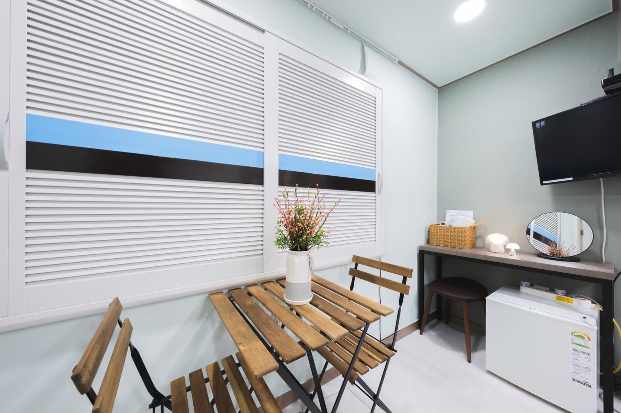 Cave Myeongdong Hostel