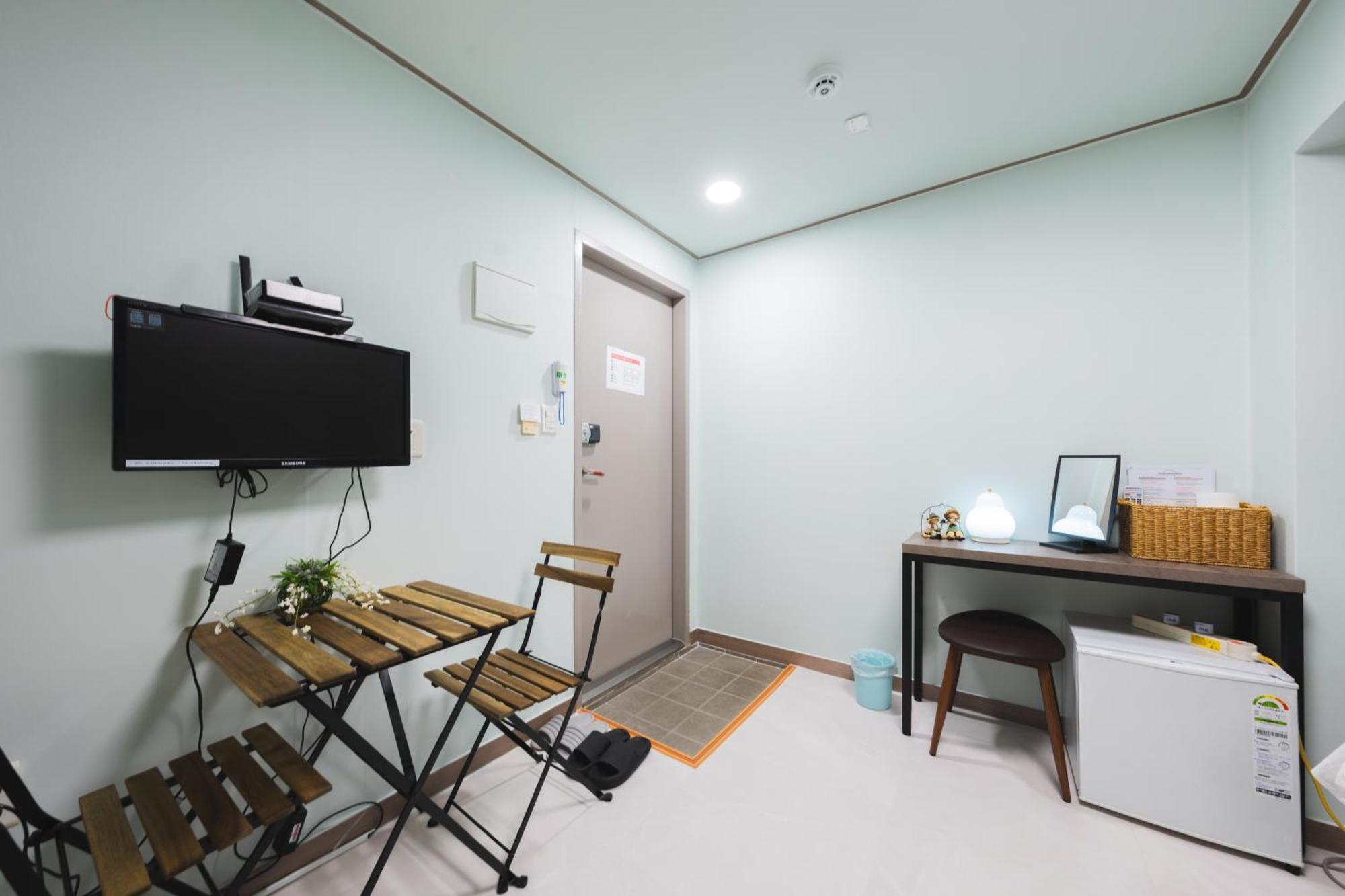 Hostel Cave Myeongdong Seoul