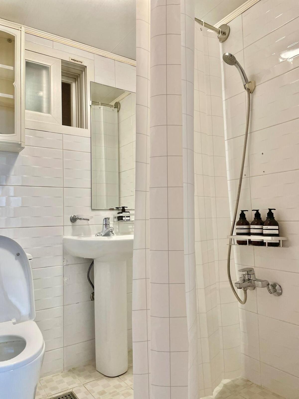 Gongduk Pi House Apartment Seoul