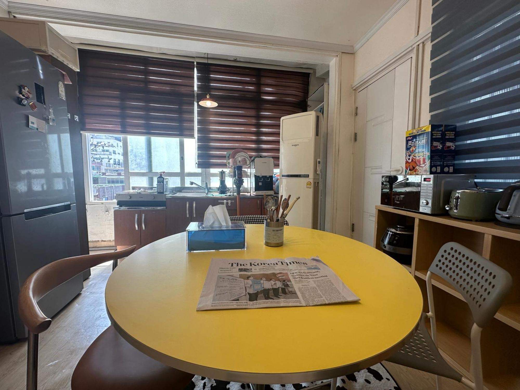 Allie House In Sinchon Apartment *
