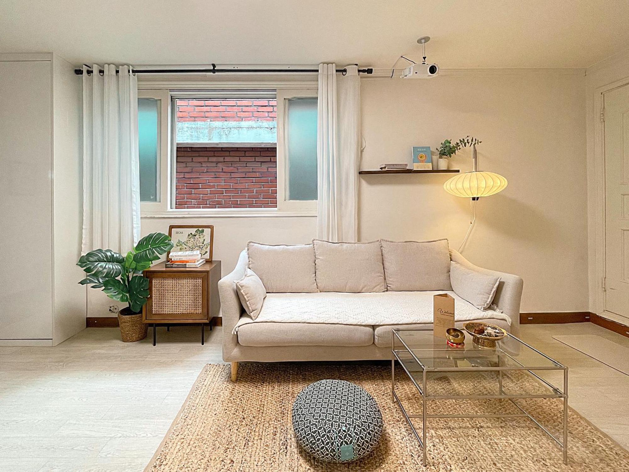 House Of Lotus #1min Fr Stn Line2 #seoul Travel #quite&cozy #yoga&meditation Apartment