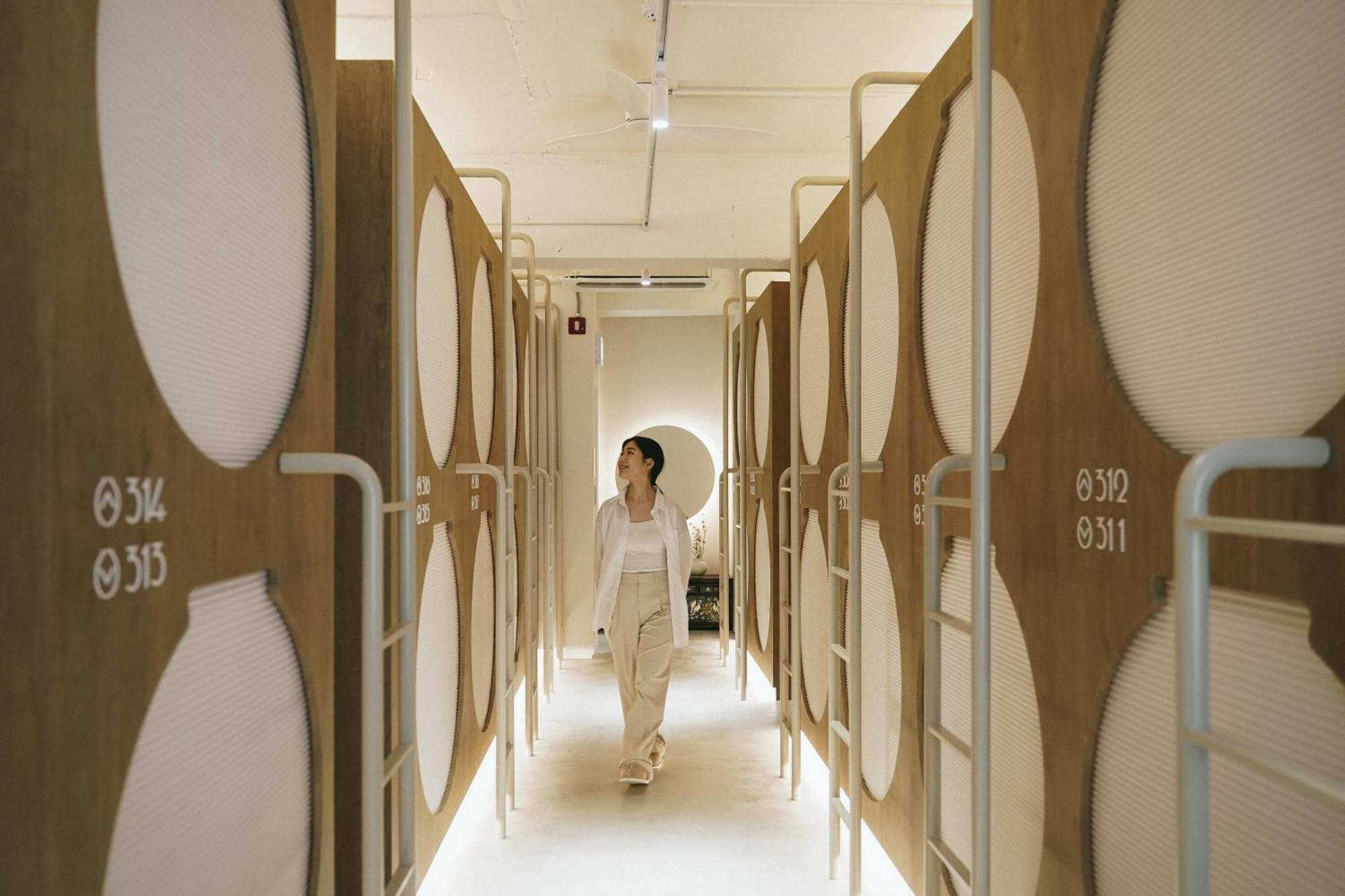D A L Premium Capsule Capsule hotel Seoul