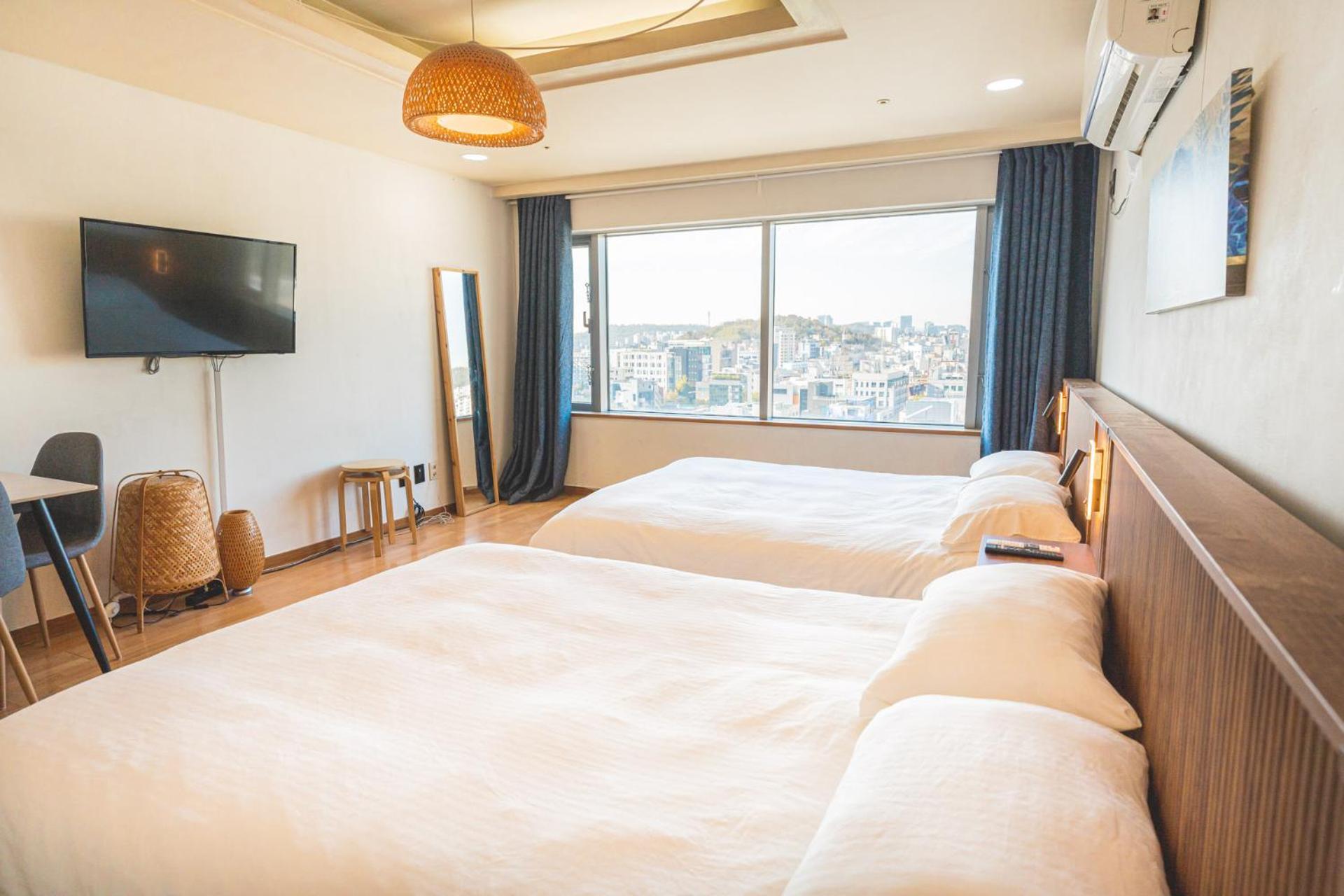Apartment Momoho Hongdae *