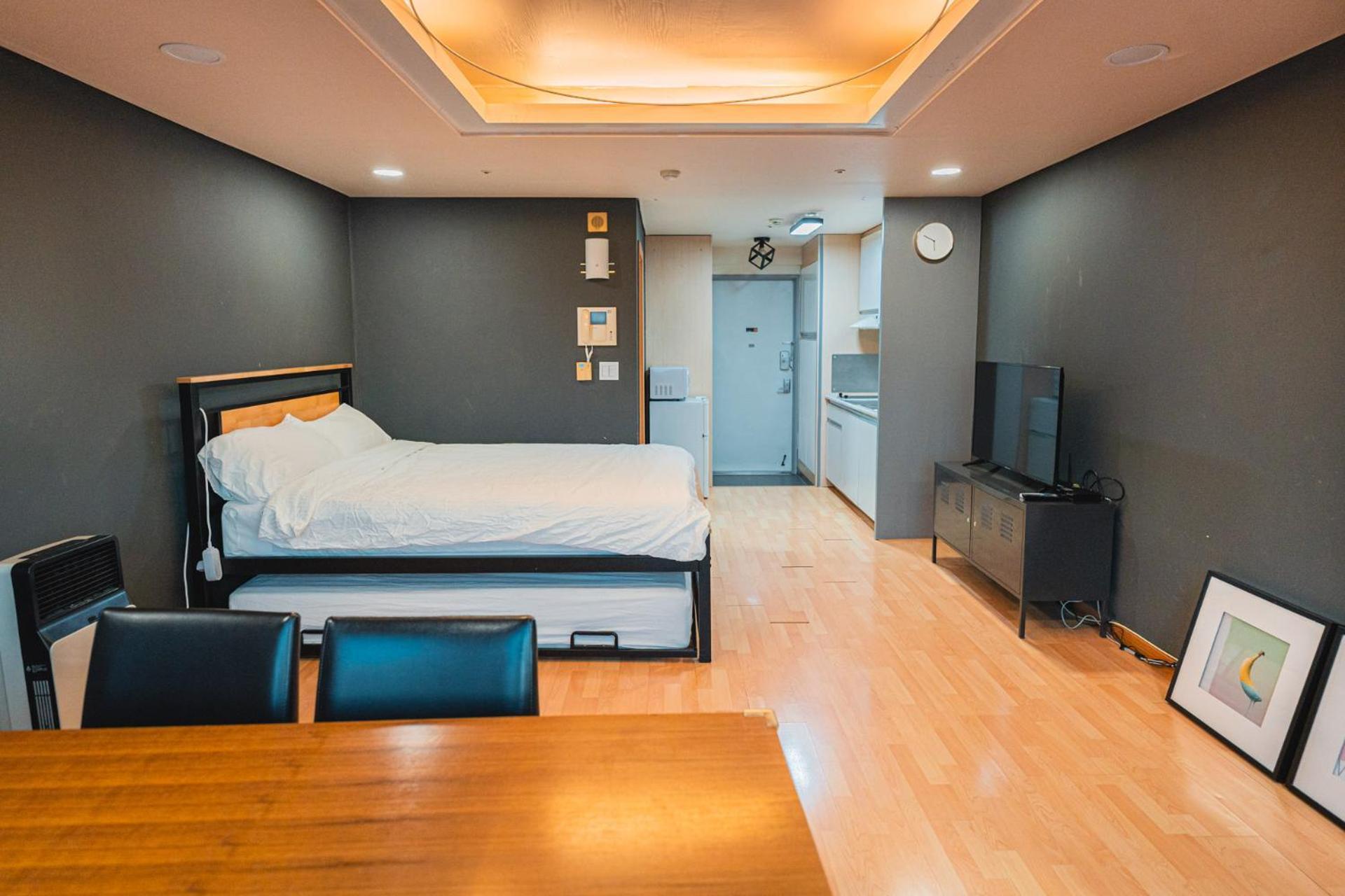 Momoho Hongdae Apartment