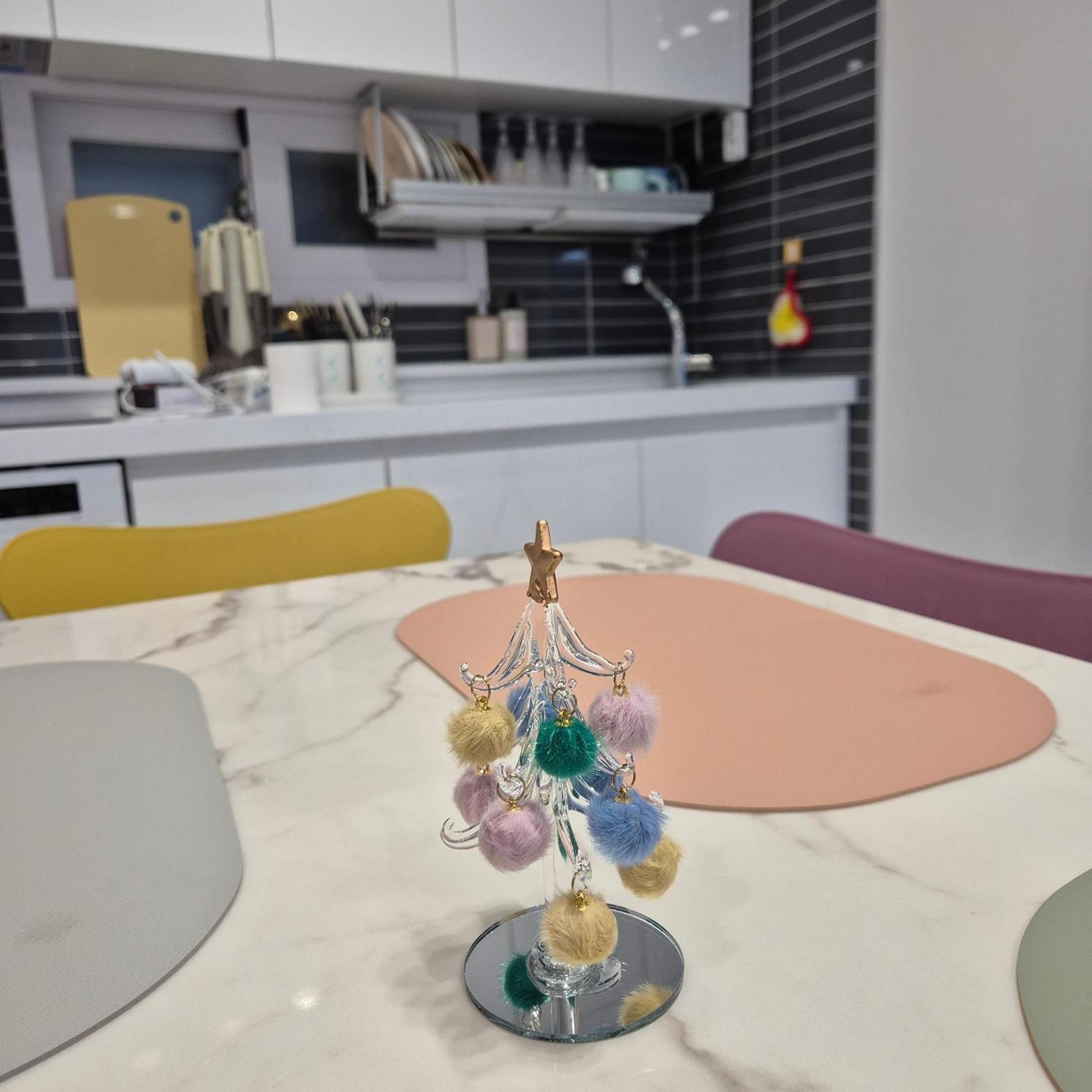 Long-term Hongdae 5 Minutes 6 People Quiet Long-term Discount Wifi Apartment *
