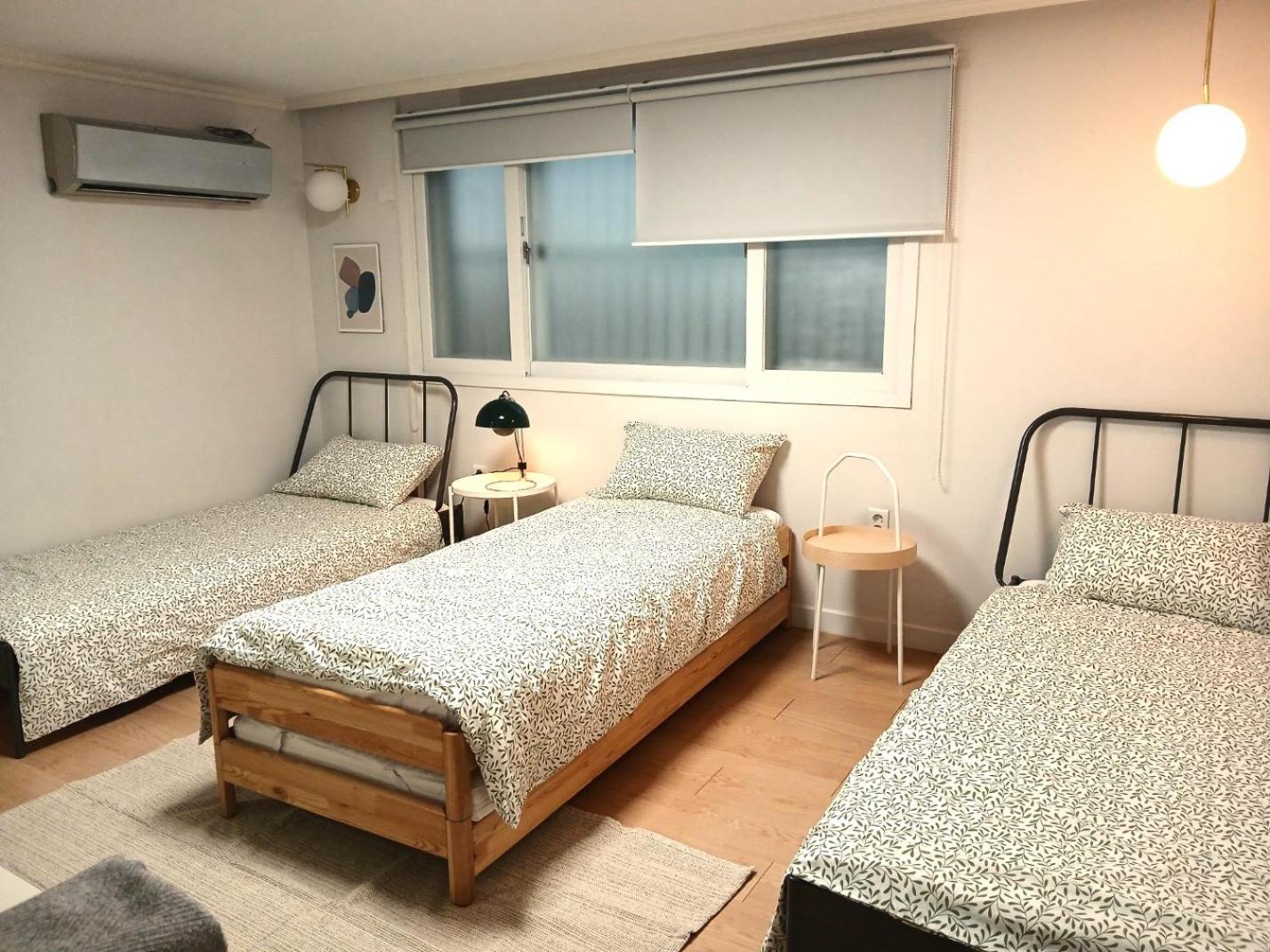 Guest house Hongdae Cozy-women's Shared *