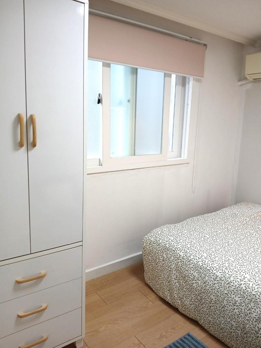 Hongdae Cozy-women's Shared Guest house *