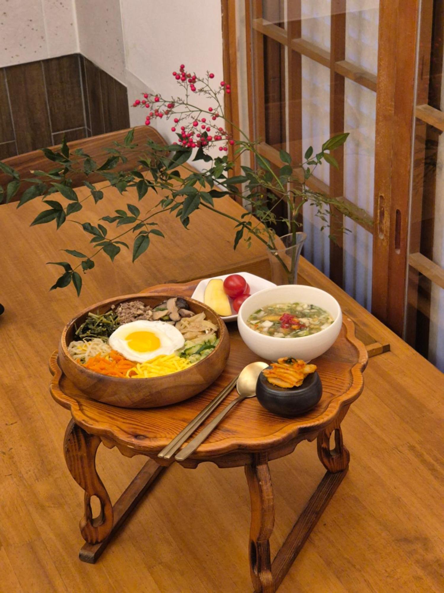Awik Hanok Seul