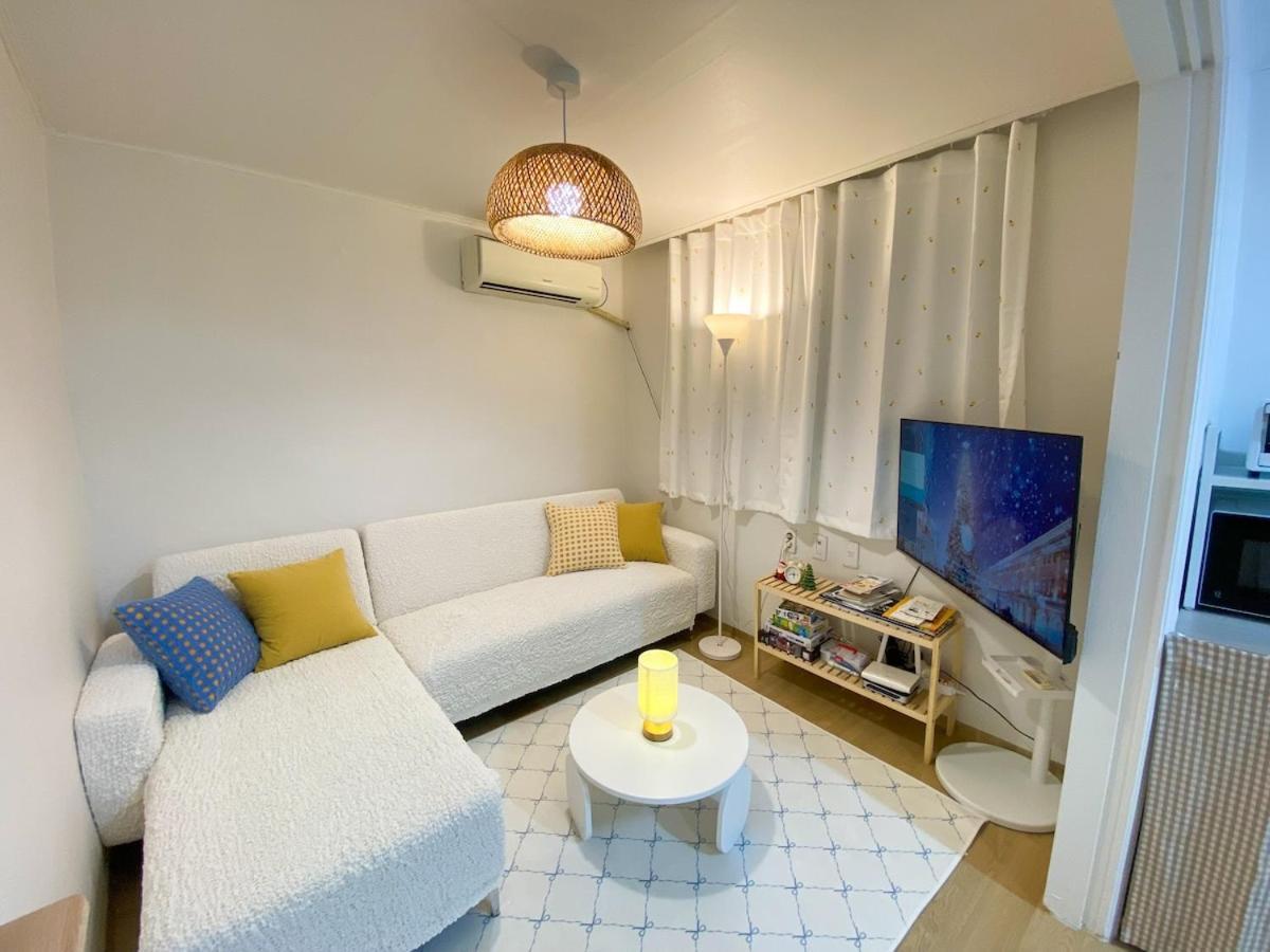 Hyehwa The Hill Apartment *