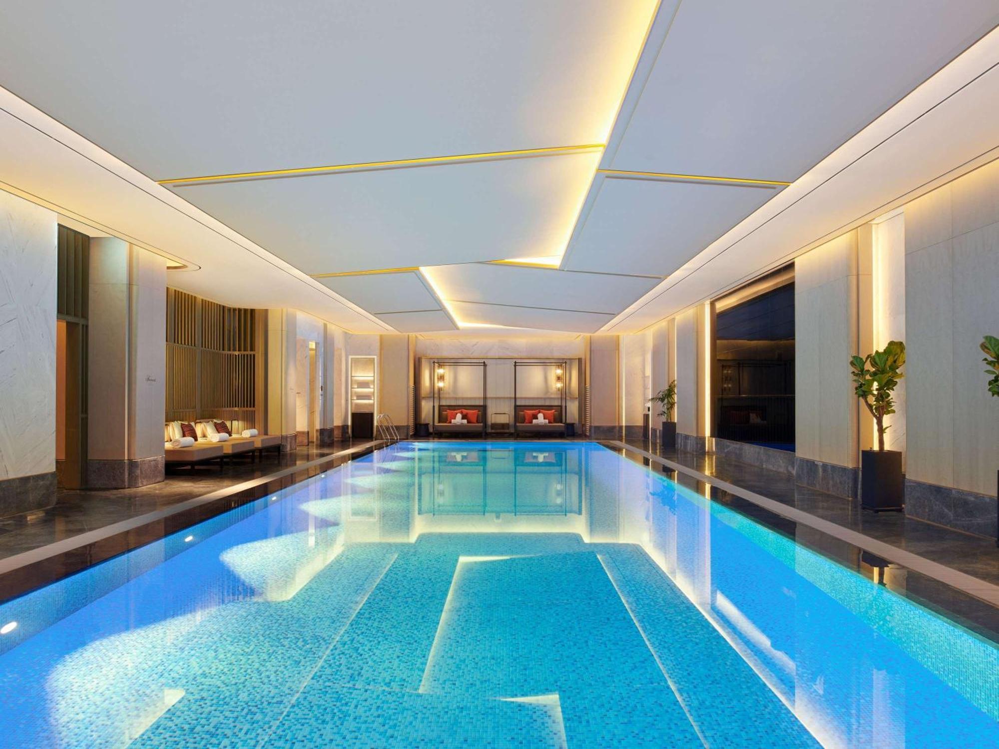 Hotel Fairmont Ambassador
