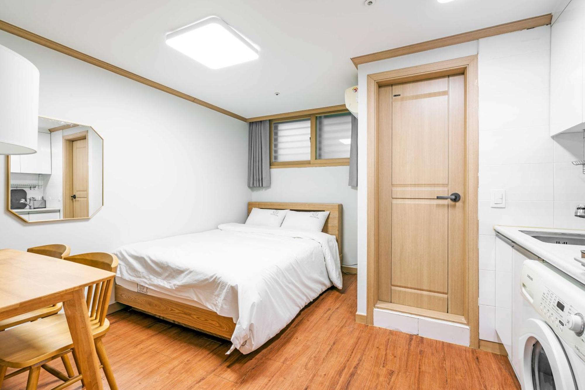 Apartment House Tori Seoul