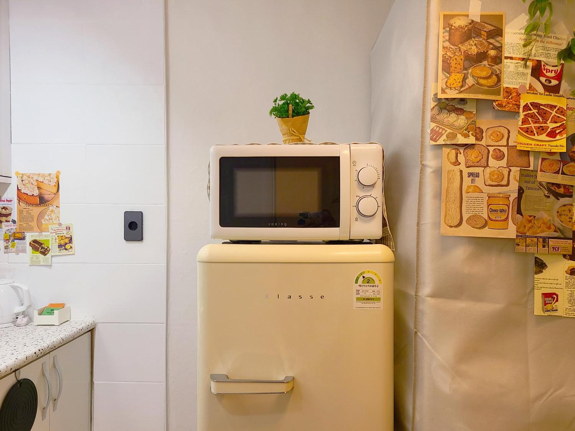 Apartment Staywhite #3room 8people #4bed #subway2line #shillimstation #gangnam #hongdae #airportbus6017 *