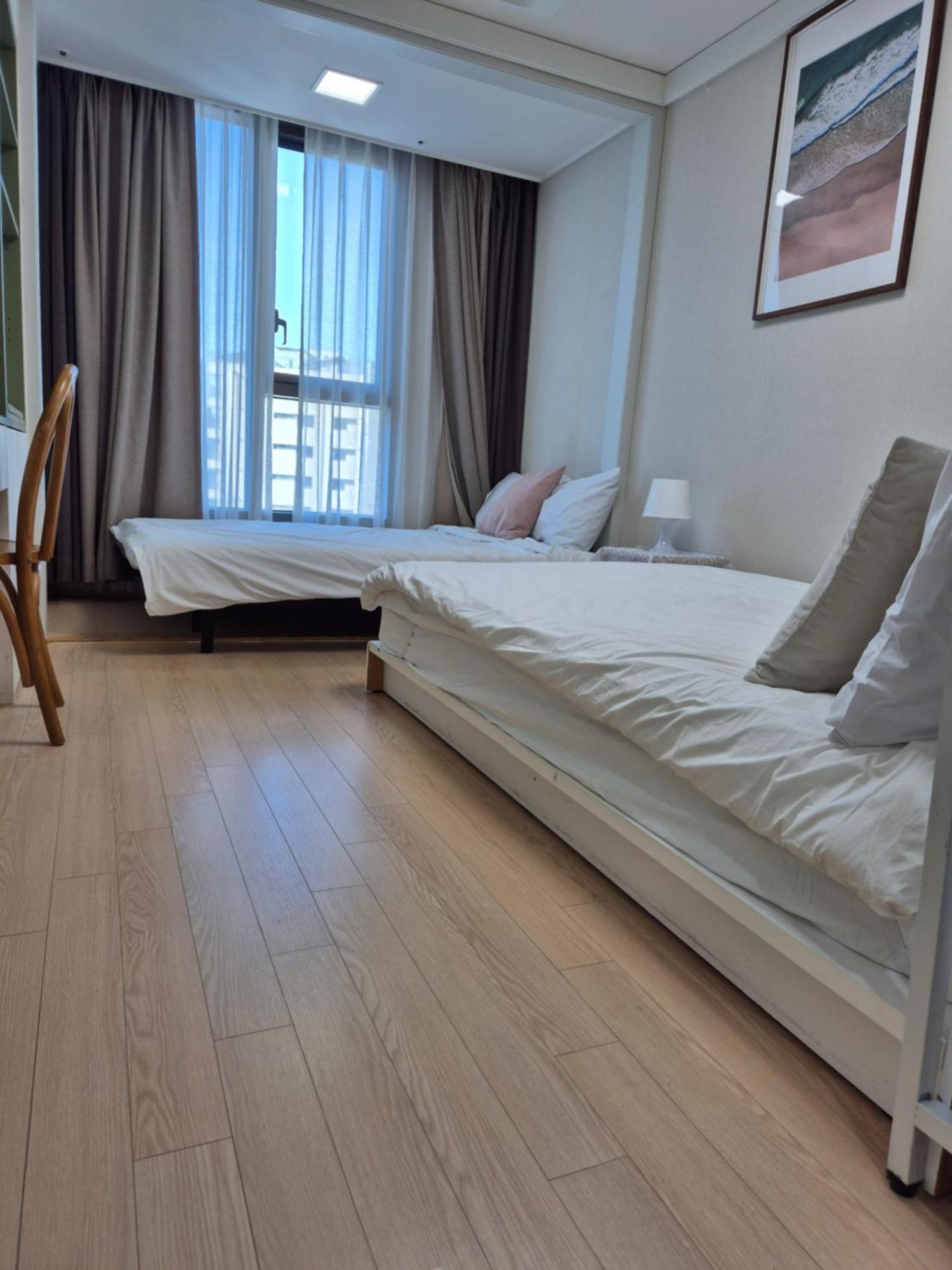 Aparthotel Roralovehouse