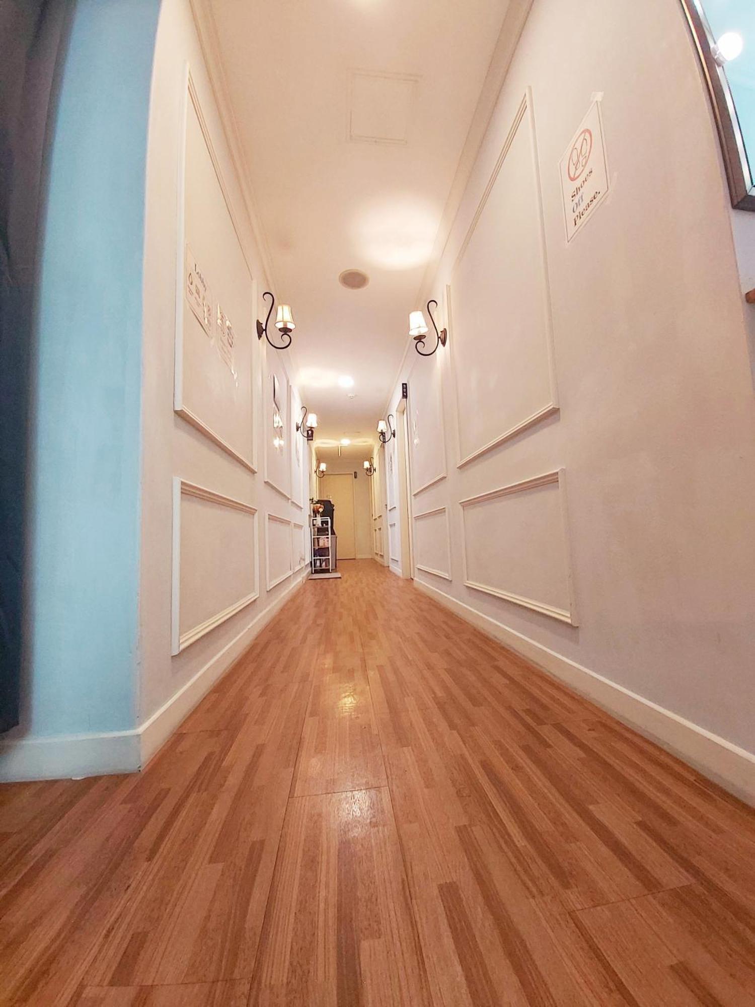 Hostel Blue Boat Myeongdong *