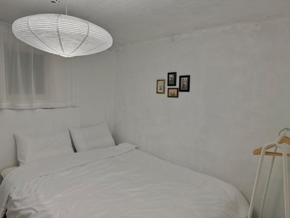 Calming Place #3 Apartment Seoul