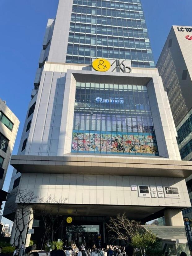 Hongdae Street 41 Station 4min 3br