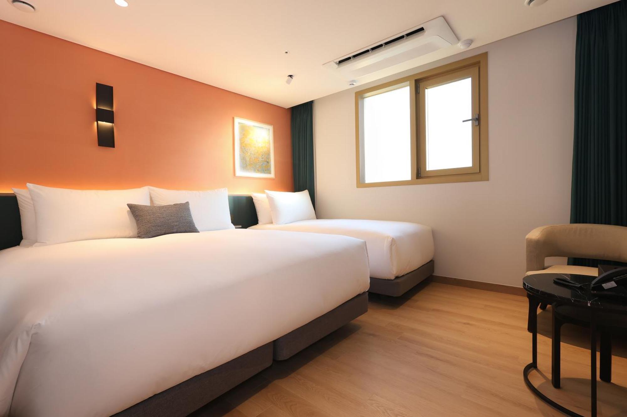 Hotel New Blanc Myeongdong Seoul