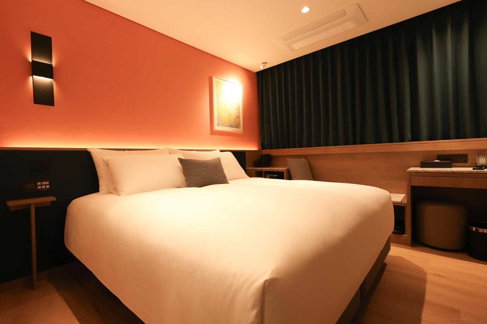 Hotel New Blanc Myeongdong 4*